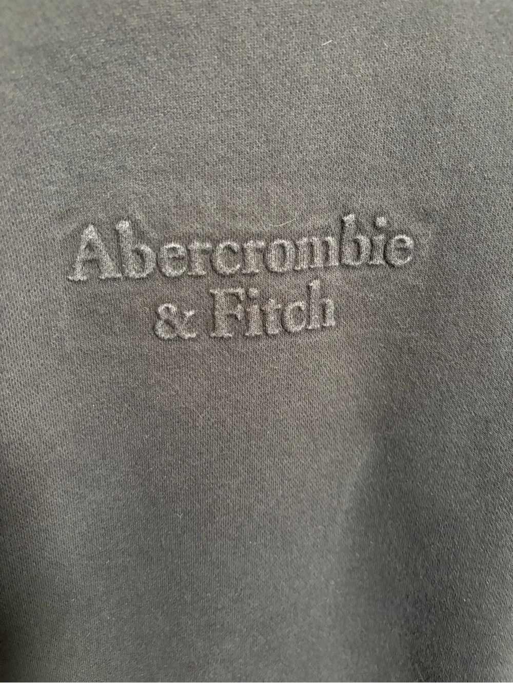 Abercrombie & Fitch Logo Men's Black Crewneck Sweatshirt